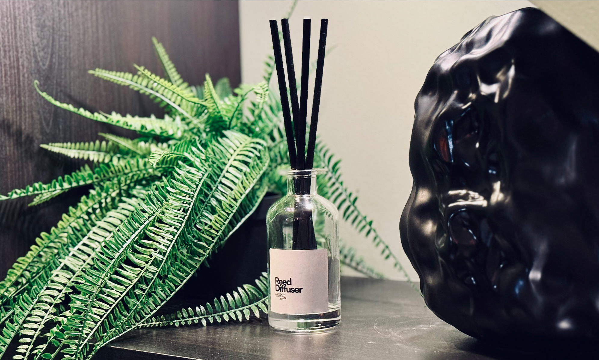 Reed Diffusers: The Effortless Way To Make Your Home Smell Luxurious 24/7