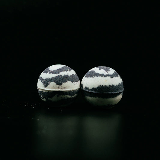 Dark Waters - 180g Bath Bomb